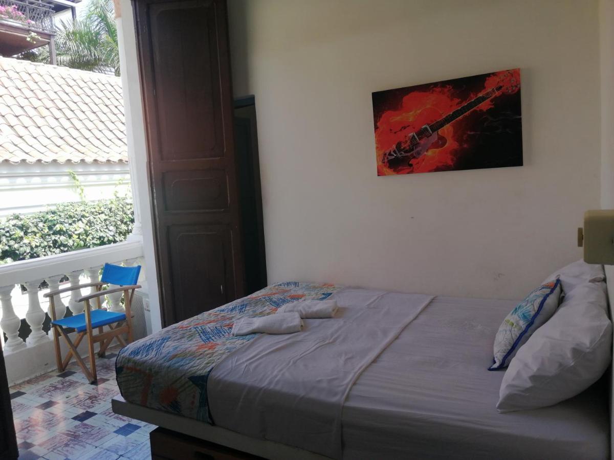 Hostal 1811 Cartagena Ngoại thất bức ảnh