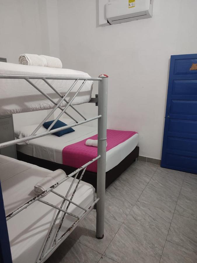 Hostal 1811 Cartagena Ngoại thất bức ảnh