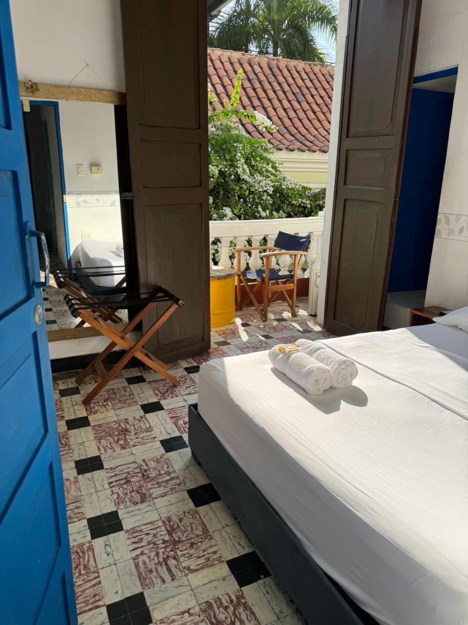 Hostal 1811 Cartagena Ngoại thất bức ảnh