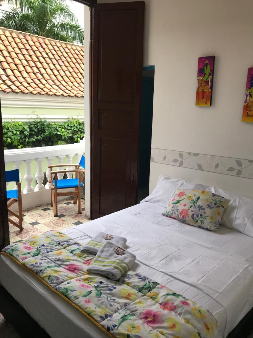 Hostal 1811 Cartagena Ngoại thất bức ảnh